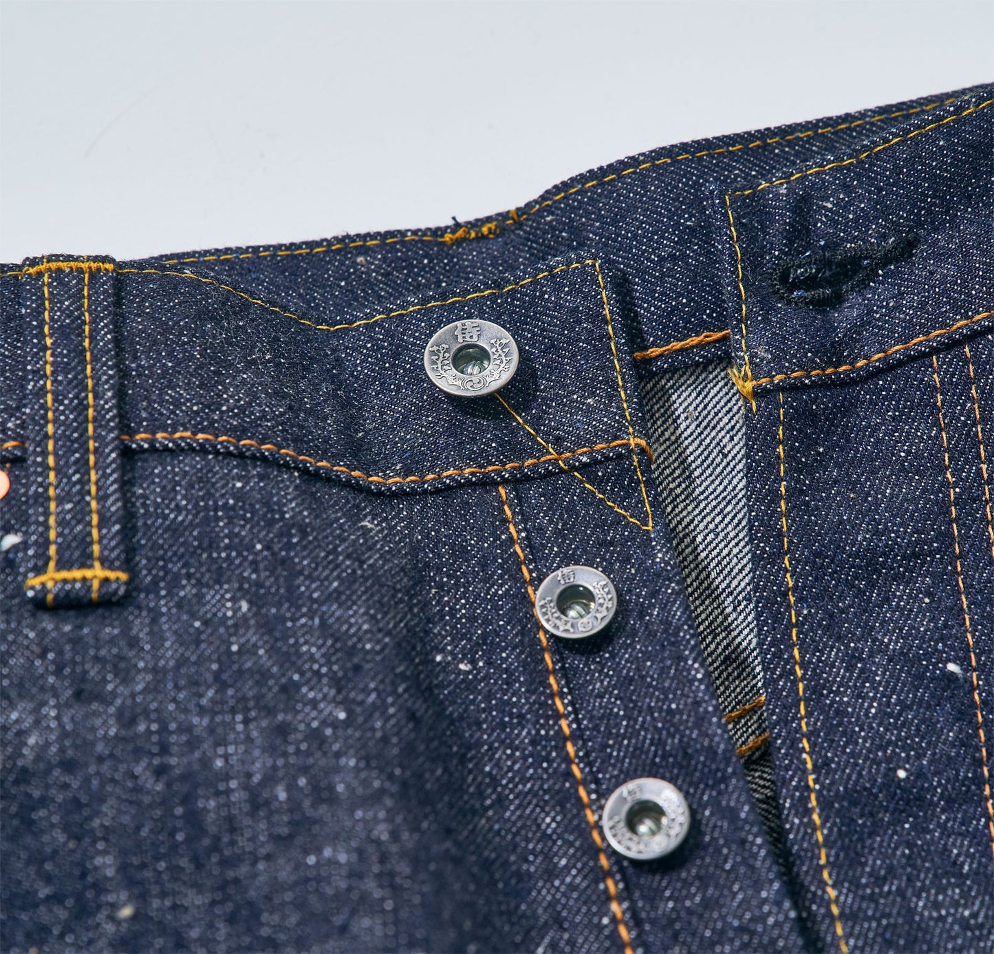 15oz INDIGO DENIM / 15oz SELVEDGE CHINO CLOTH SHORTS MID-HIGH RISE
