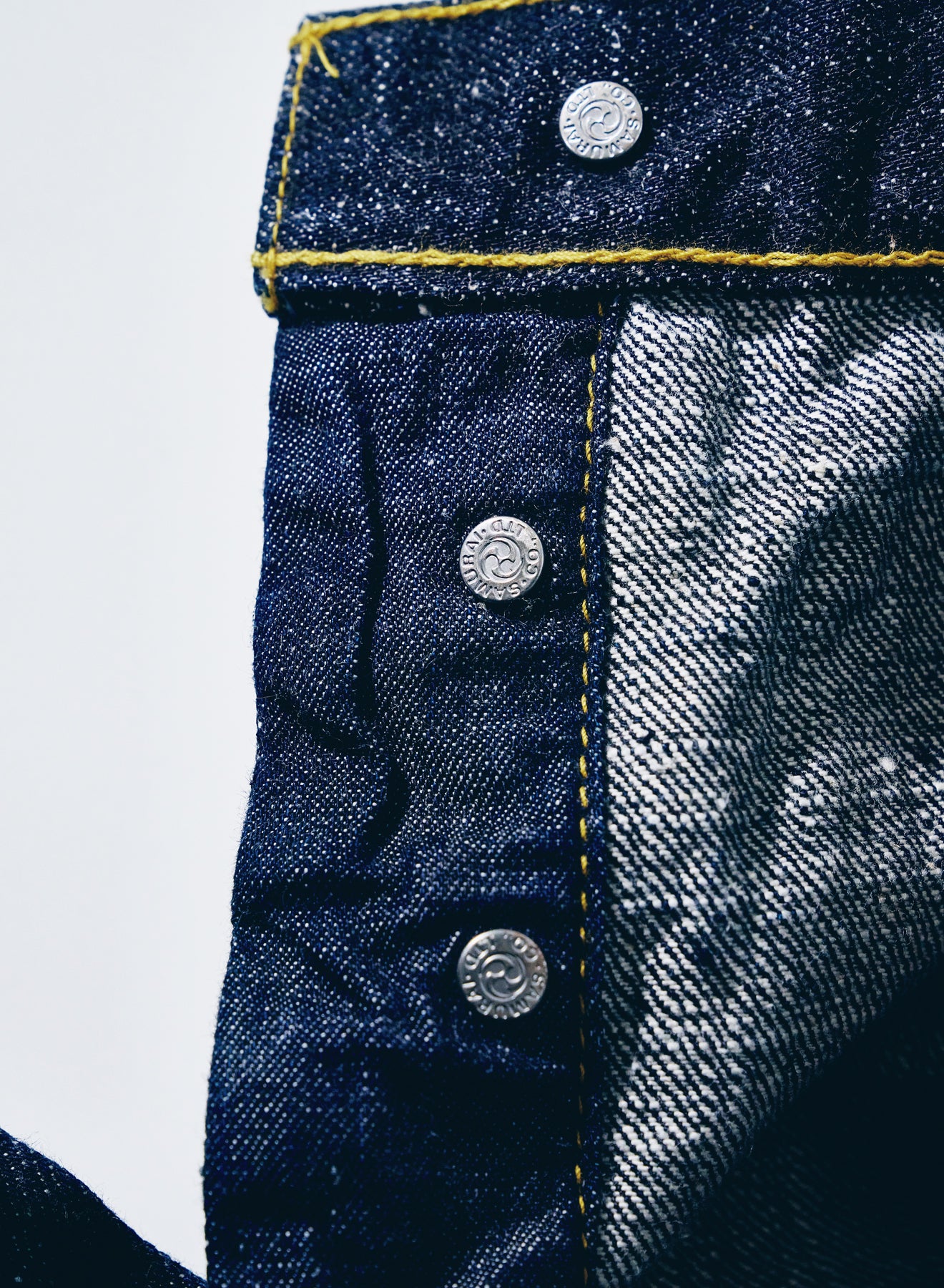 S210XJ17oz-26U (Year of the Horse model)
