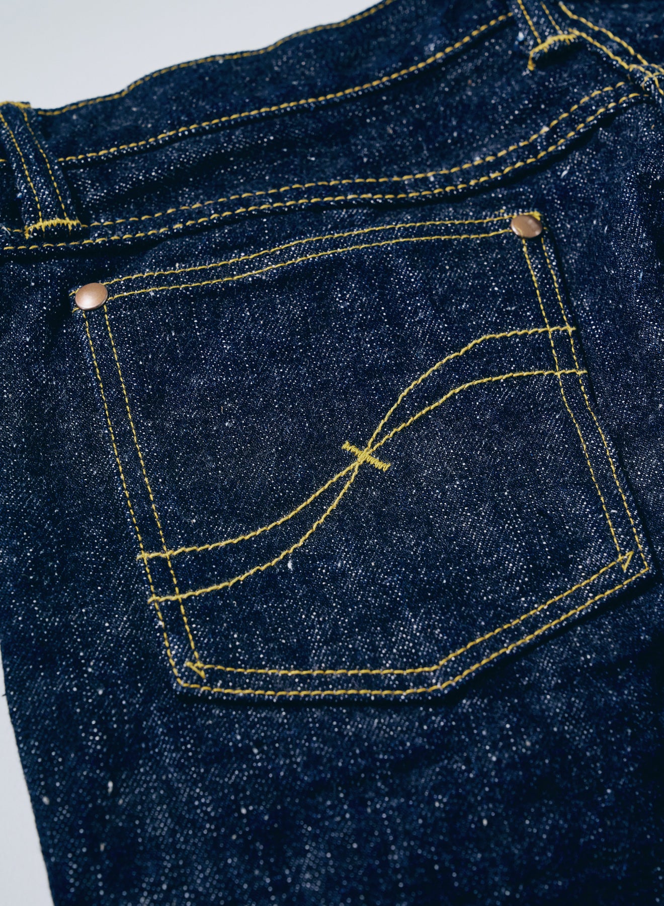 S210XJ17oz-26U (Year of the Horse model)