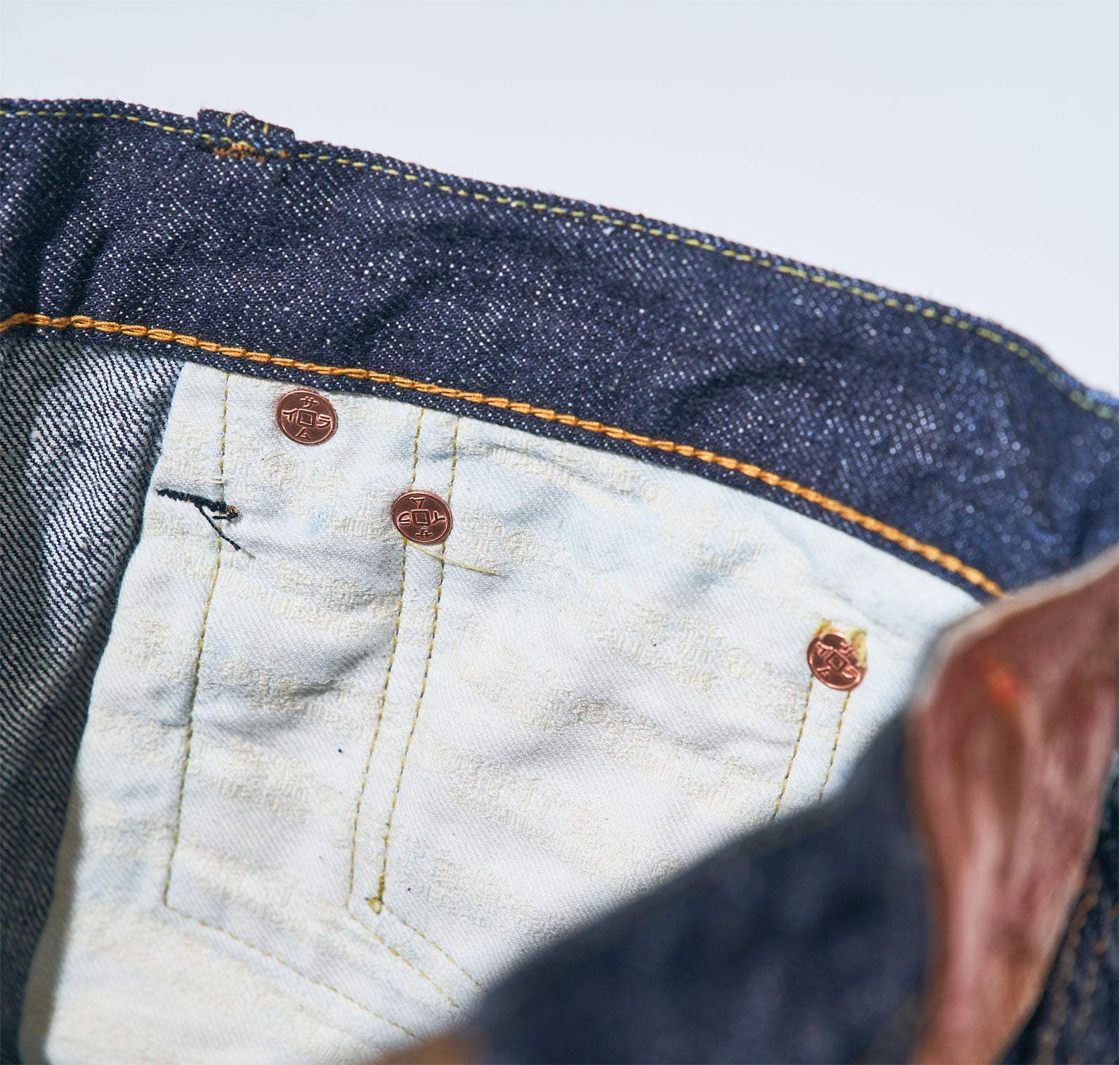 サムライ Samurai 15 S0520XX 15oz RELAX TAPERED JEANS MID-HIGH RISE – SAMURAI JEANS