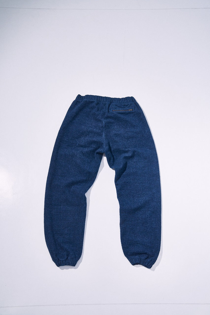SIS26-103 (インディゴスウェットパンツ)